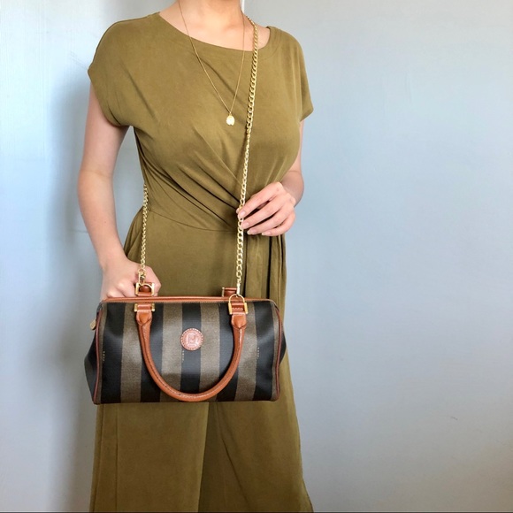 ❌❌SOLD❌❌Authentic Vintage FENDI Penguin 2 Way Bag - Picture 2 of 15